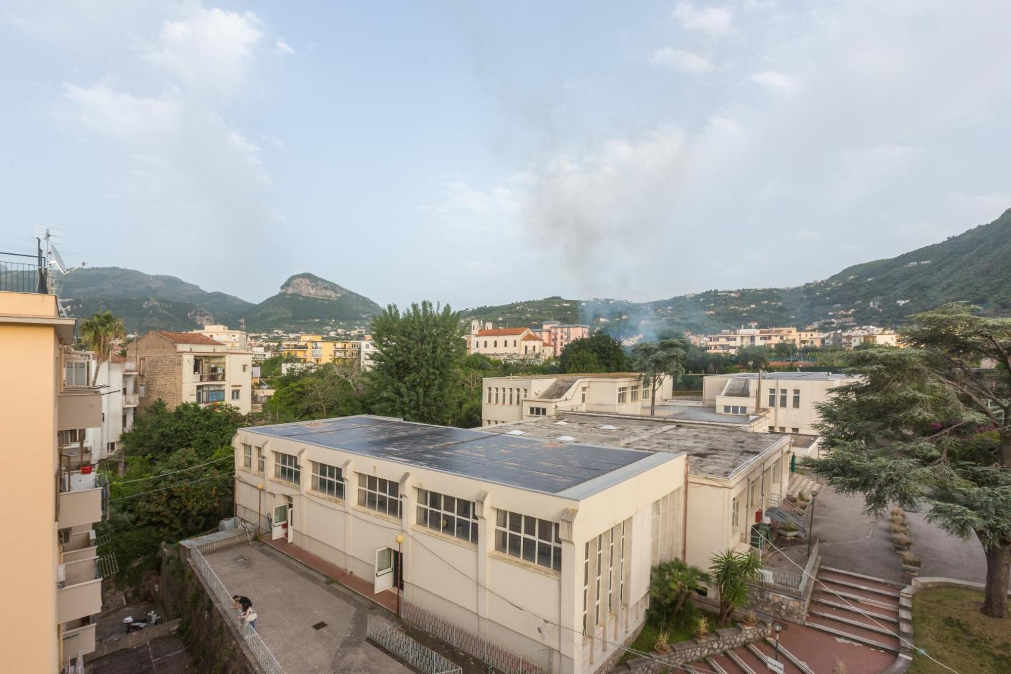 Appartamento Attico Maria Pia Sant'Agnello Esterno foto